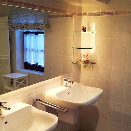 Marre - Mit Grill, Feuerstelle Und Gartensauna Vakantiehuis