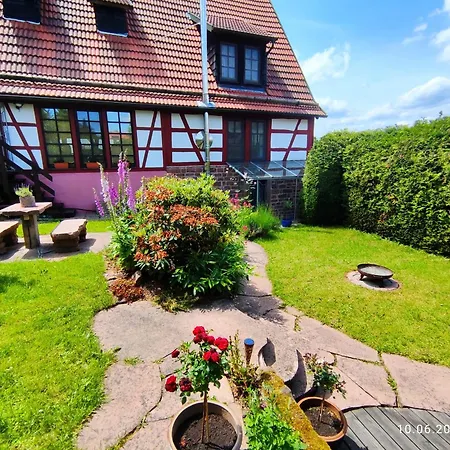 Marre - Mit Grill, Feuerstelle Und Gartensauna Waldbrunn (Baden-Wurttemberg)